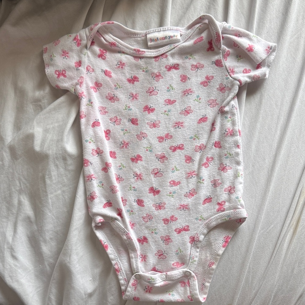 0-3m Baby Bundle - Picture 4 of 9